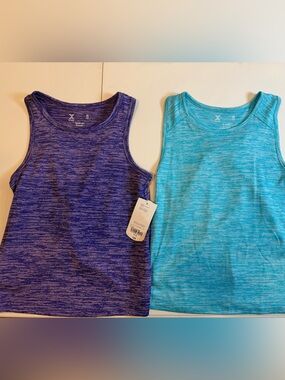 Bundle of 2 girls Xersion tank tops size 7/8